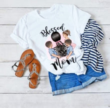 Load image into Gallery viewer, Mama Family Shirt